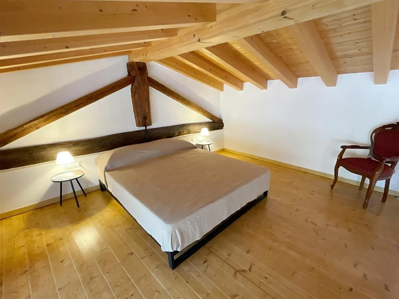 Le Logge Del Garda Hotell San Felice del Benaco 0*,  Italien