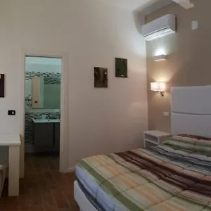 https://bnb-maja.taorminaitalyhotels.com