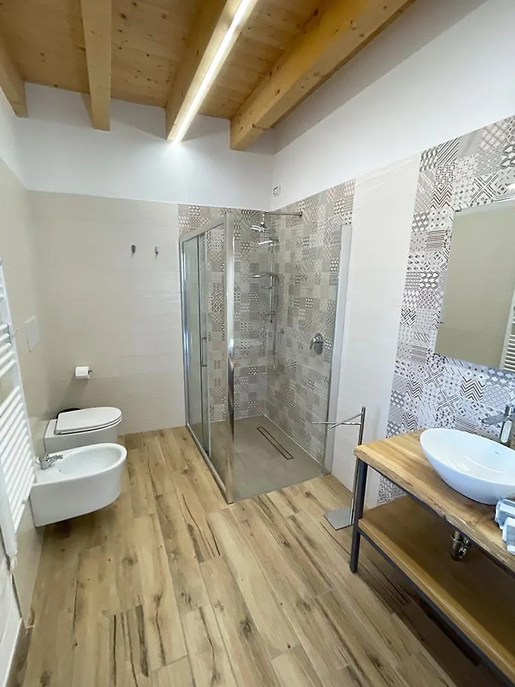 Affittacamere Hotel Le Logge Del Garda San Felice del Benaco