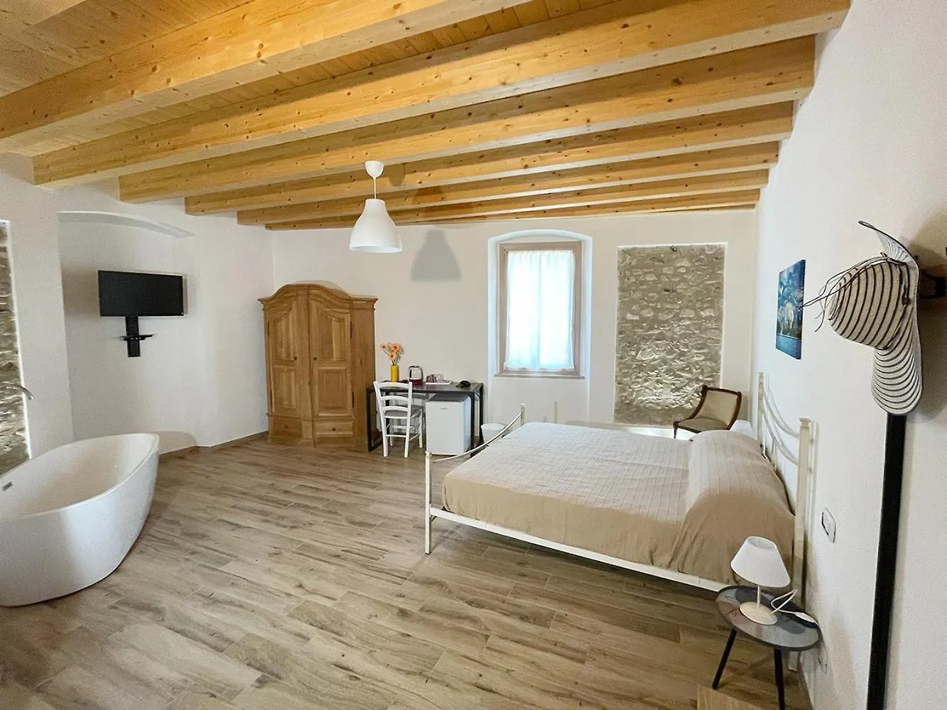 Affittacamere Hotel Le Logge Del Garda San Felice del Benaco